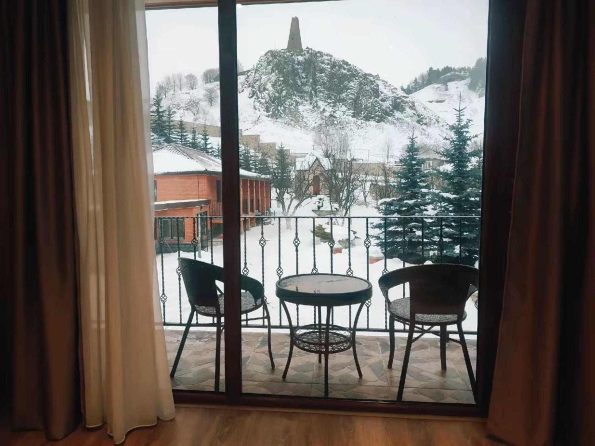 Vardisubani Villa Kazbegi Exterior foto